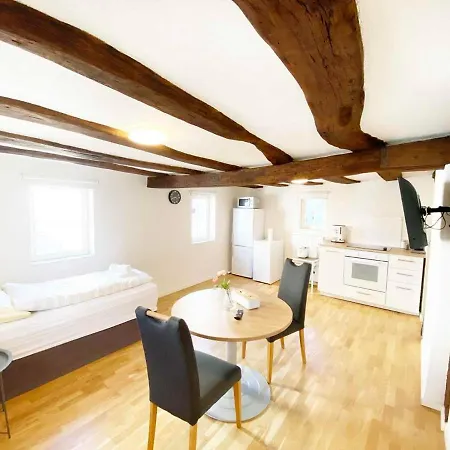 Charmante Mit Tv-wifi Apartment Kelkheim
